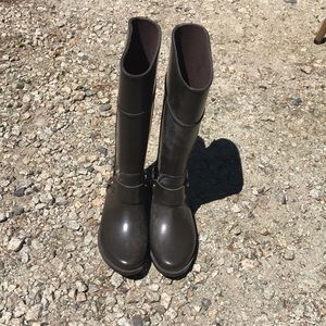 Michael Kora rain boots